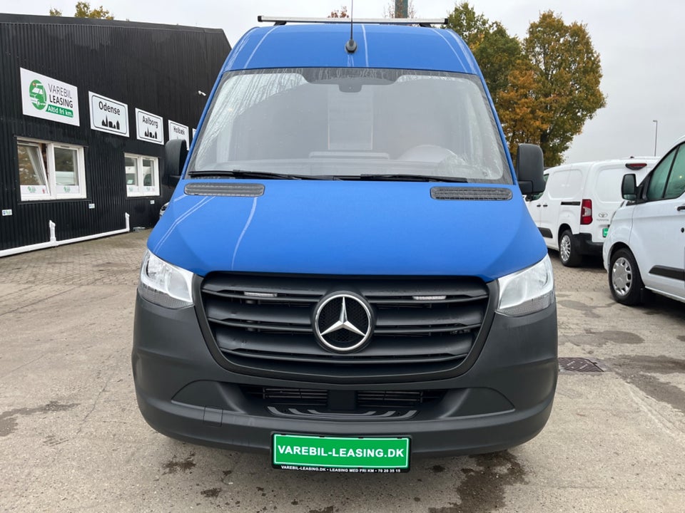 Mercedes Sprinter 319 3,0 CDi A2 Kassevogn aut. RWD