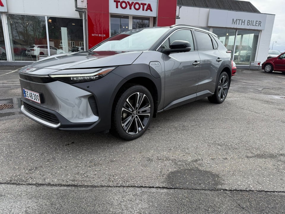 Toyota bZ4X Executive Premium 5d