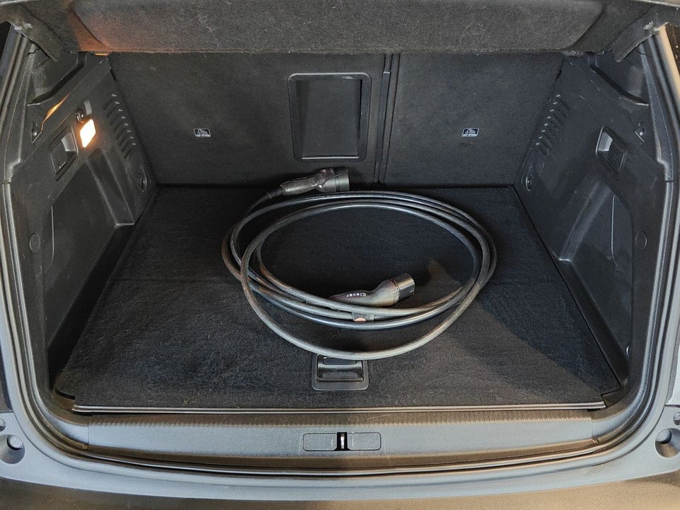 Peugeot 3008 1,6 Hybrid Allure Pack EAT8 5d