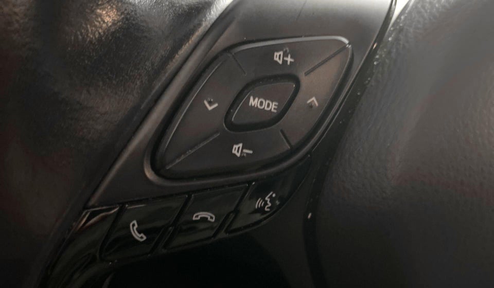 Toyota C-HR 1,8 Hybrid C-LUB Smart CVT 5d