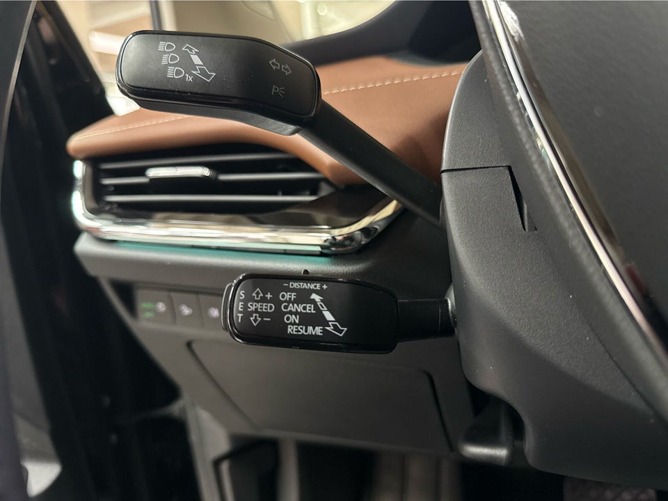 Skoda Enyaq 60 iV Premium 5d