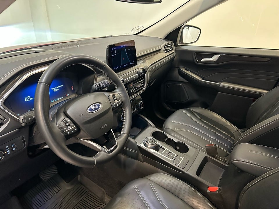 Ford Kuga 2,5 PHEV Vignale CVT 5d