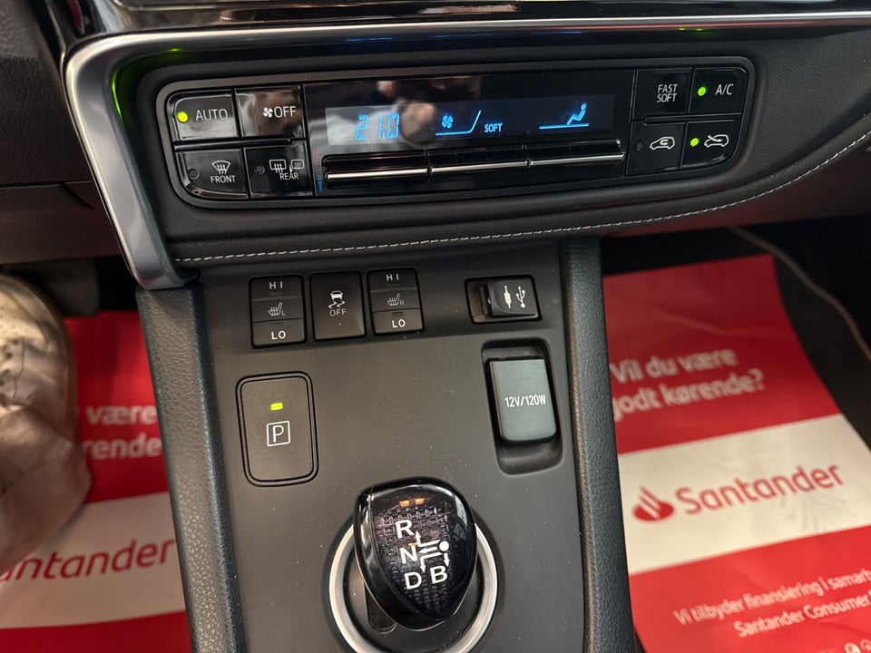Toyota Auris 1,8 Hybrid H2 Comfort CVT 5d