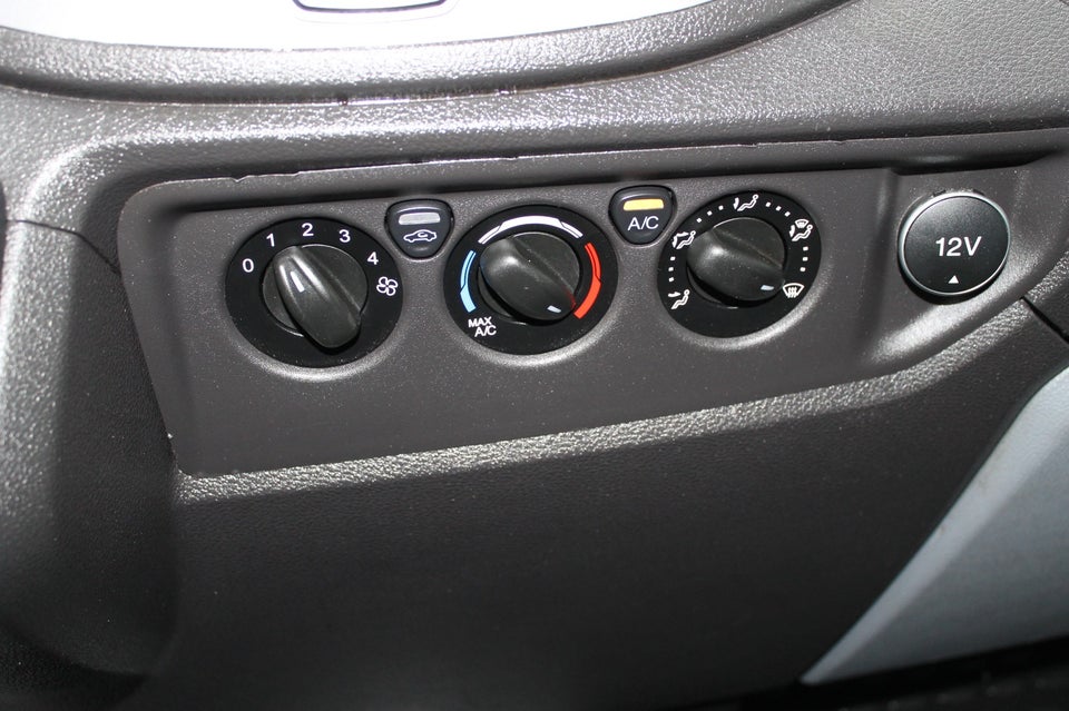 Ford Transit 350 L2 Chassis 2,0 TDCi 130 Trend H1 RWD