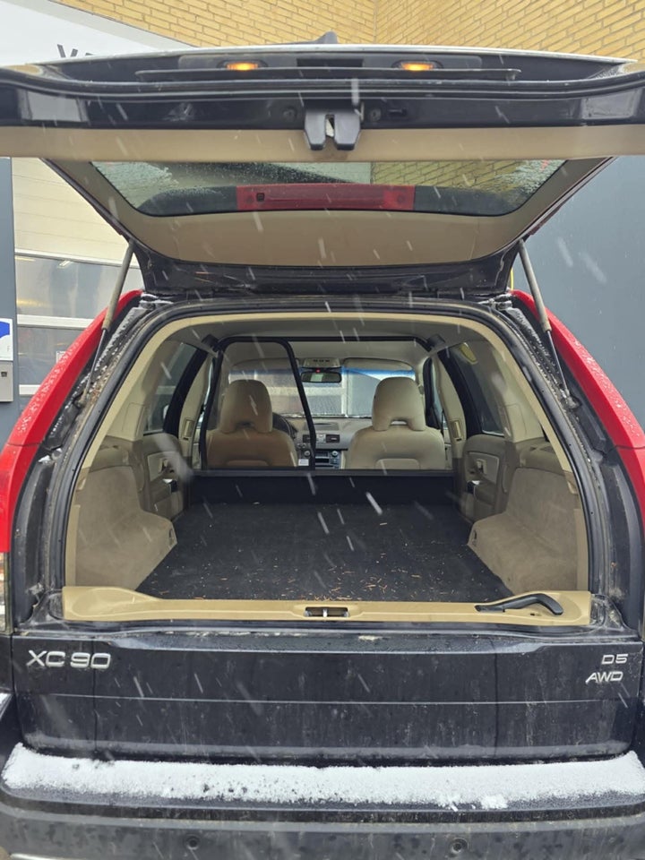 Volvo XC90 2,4 D5 185 Sport aut. AWD Van 5d