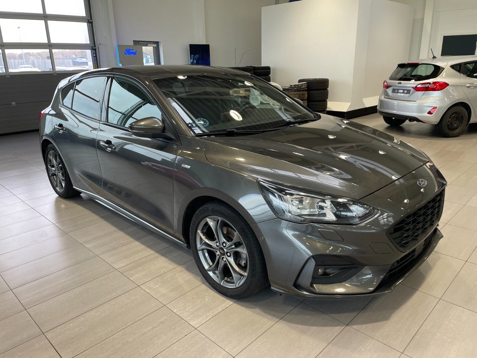 Ford Focus 1,0 EcoBoost ST-Line 5d