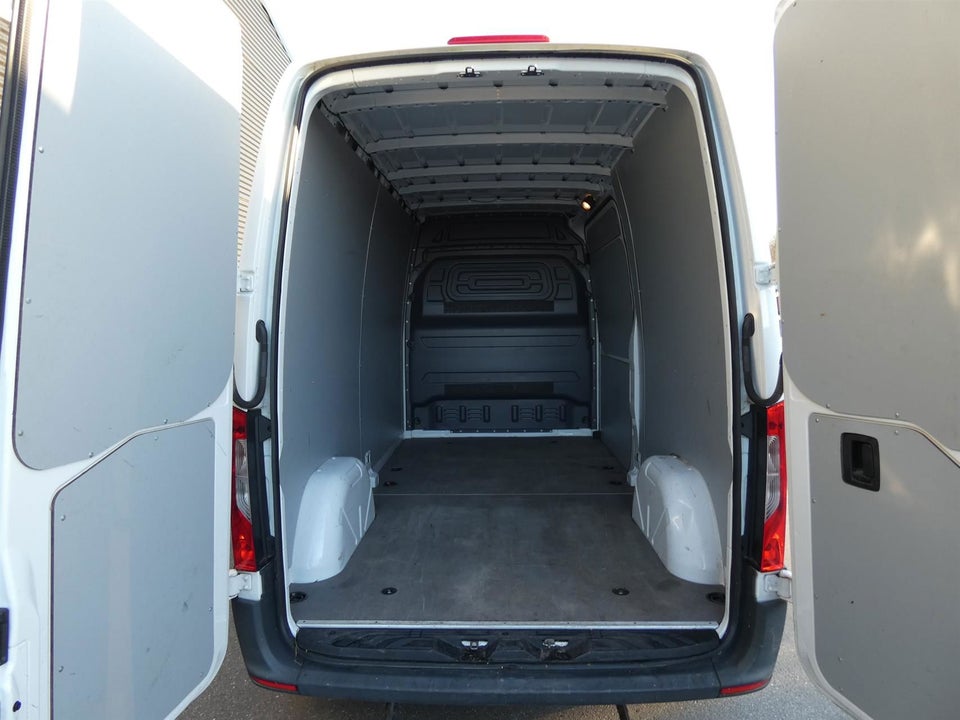 Mercedes Sprinter 314 2,2 CDi A2 Kassevogn aut. FWD