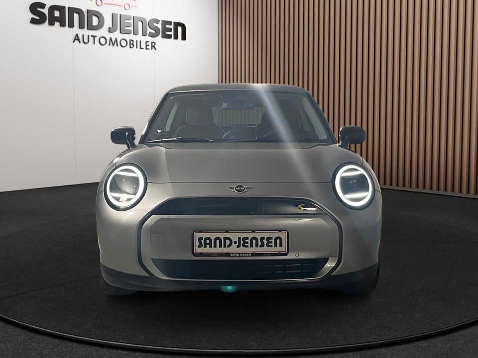 MINI Cooper SE Classic Trim M 3d