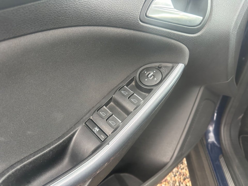 Ford Focus 1,0 SCTi 125 Titanium stc. ECO 5d