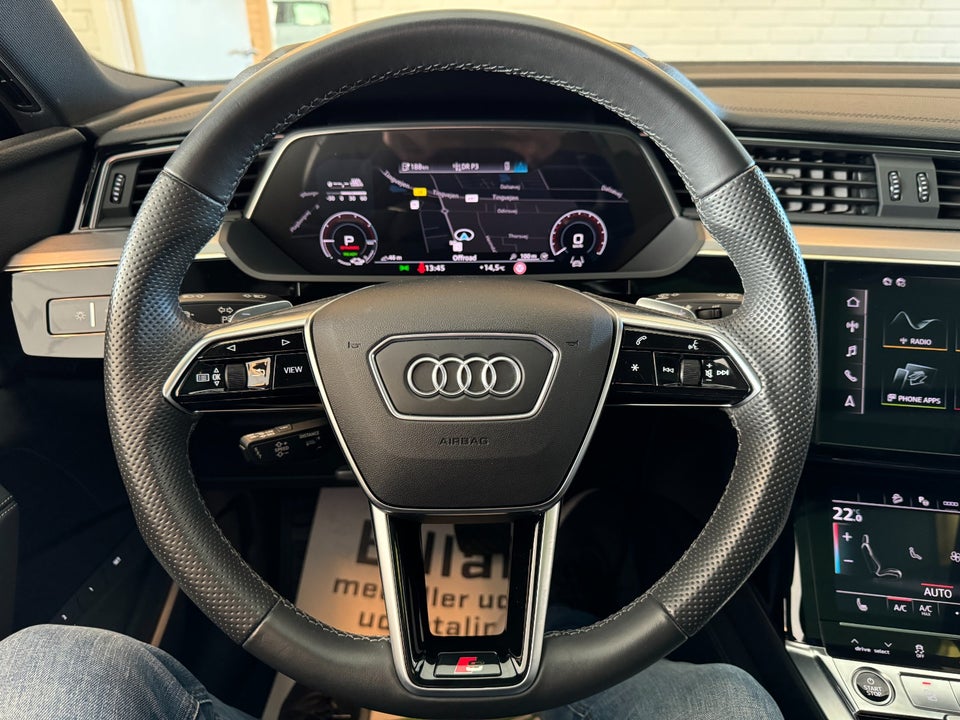 Audi e-tron 50 S-line quattro 5d