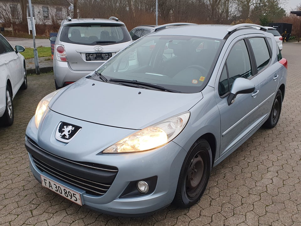 Peugeot 207 1,4 VTi Premium SW 5d