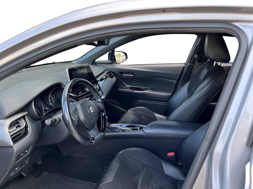 Toyota C-HR 1,8 Hybrid C-LUB Premium CVT 5d