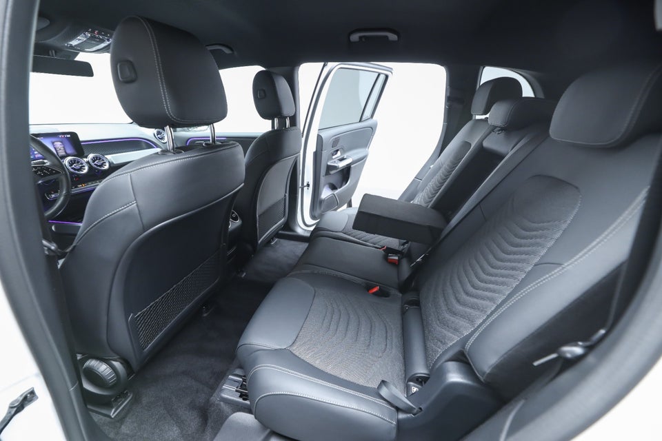 Mercedes EQB350 Progressive Advance Plus 4Matic 5d