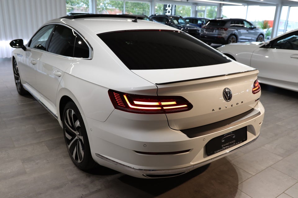 VW Arteon 2,0 TDi 240 R-line DSG 4Motion 4d