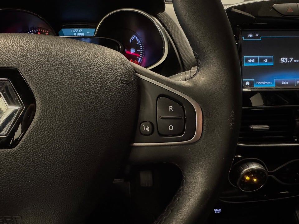 Renault Clio IV 0,9 TCe 90 Limited Sport Tourer 5d