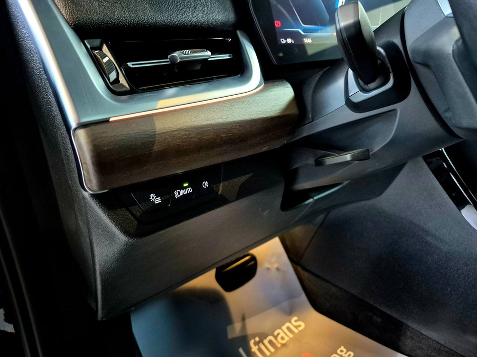 BMW iX1 xDrive30 Fully Charged 5d