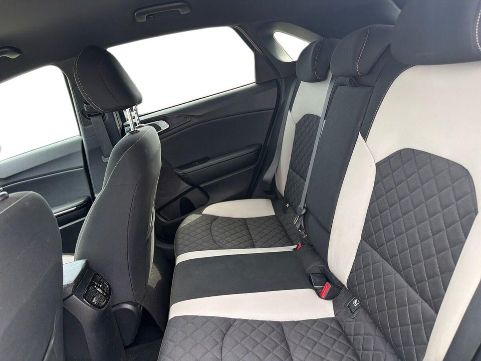Kia Ceed 1,4 T-GDi GT-Line DCT 5d