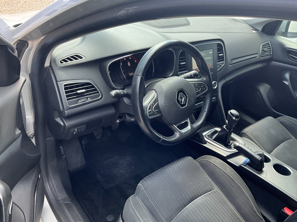 Renault Megane IV 1,2 TCe 130 Zen Sport Tourer 5d