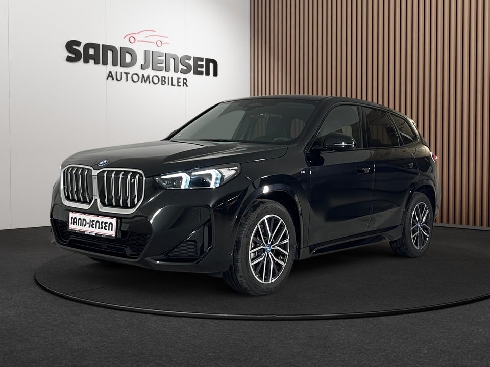 BMW iX1 xDrive30 M-Sport Van 5d