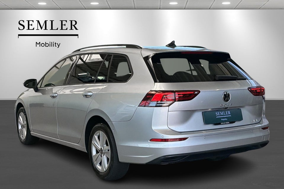 VW Golf VIII 1,5 eTSi 130 Life Variant DSG 5d