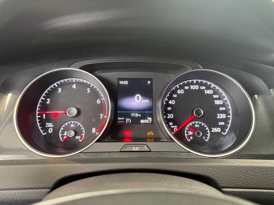 VW Golf VII 1,5 TSi 130 Comfortline Variant DSG 5d