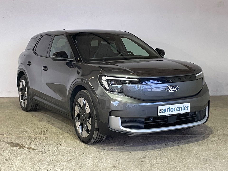 Ford Explorer 82 Premium Extended Range 5d