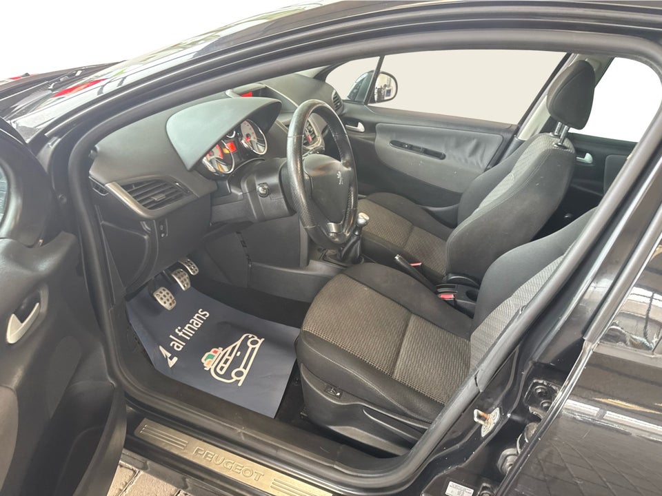 Peugeot 207 1,6 HDi 90 Comfort+ SW 5d