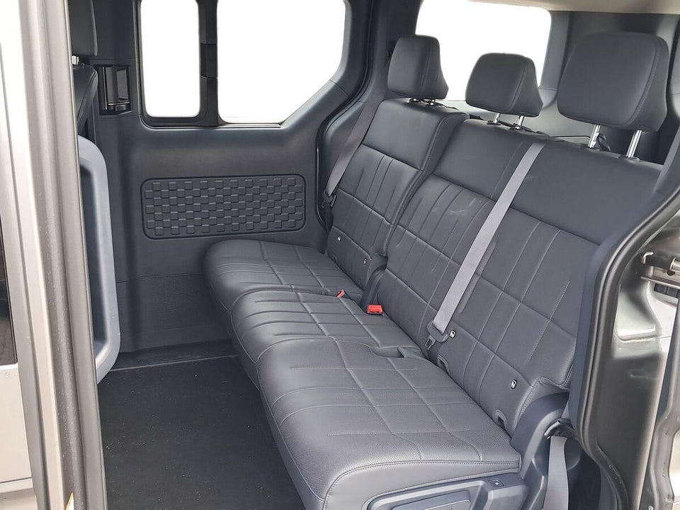Kia PV5 71 Long Range Upgrade 5d