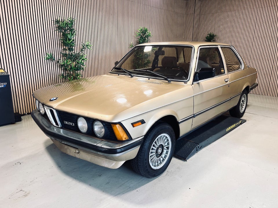 BMW 320 2,0  2d