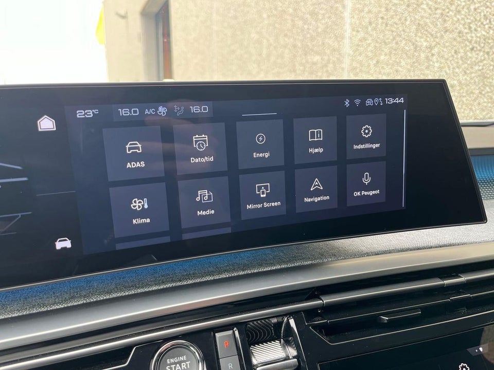 Peugeot e-5008 77 GT 7prs 5d