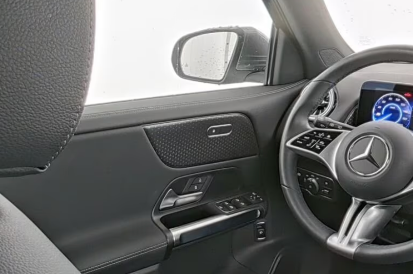 Mercedes EQB250+ Progressive Advance 5d