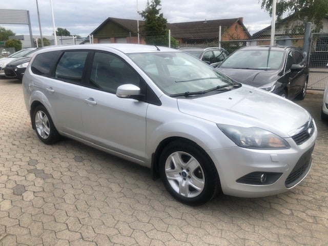 Ford Focus 1,6 Trend Collection stc. 5d