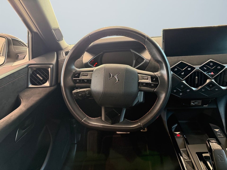 DS DS 3 CrossBack 50 E-Tense Performance Line Pack 5d