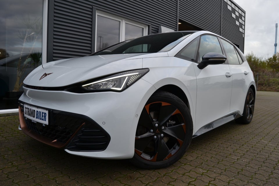 Cupra Born 58 Dinamica Pack High 5d