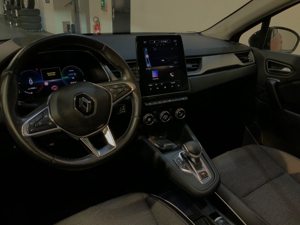 Renault Captur 1,6 E-Tech Intens 5d