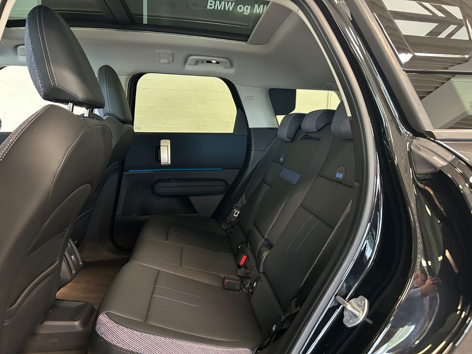 MINI Countryman E Classic Trim L 5d