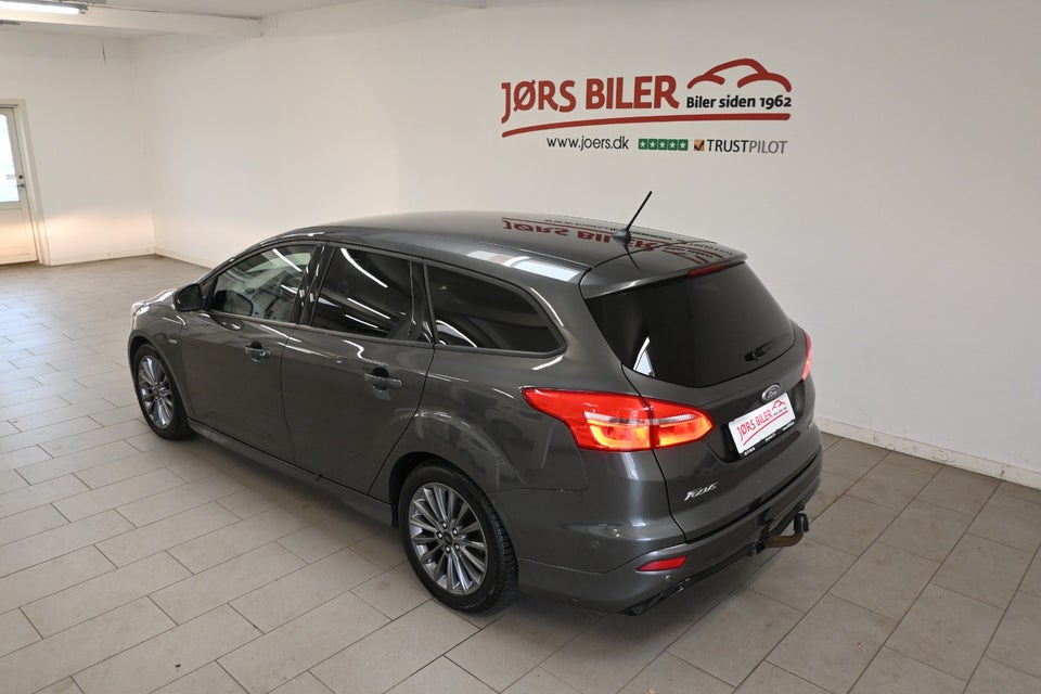 Ford Focus 1,0 SCTi 125 ST-Line stc. 5d