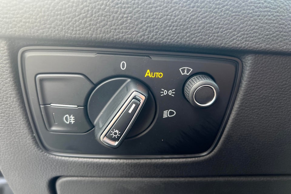 VW Passat 1,4 GTE High Variant DSG 5d