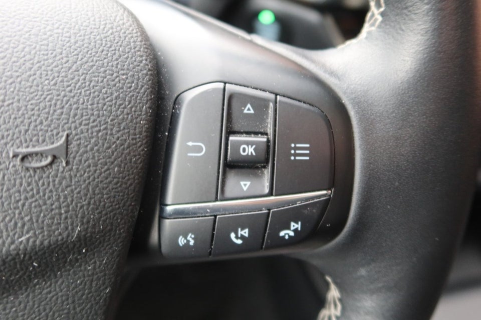 Ford Kuga 2,5 PHEV Vignale CVT 5d