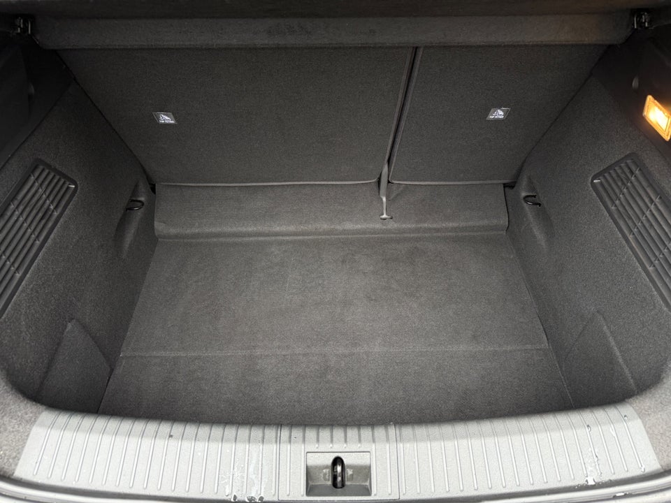 Renault Megane E-Tech 60 Techno 5d