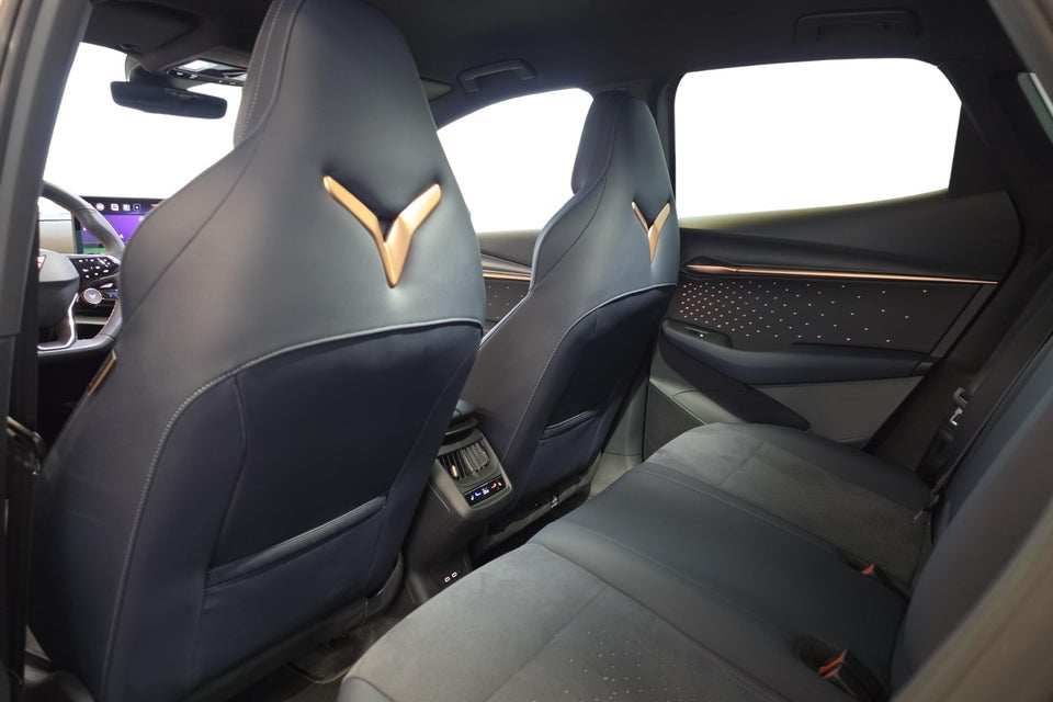 Cupra Tavascan 77 Immersive 5d