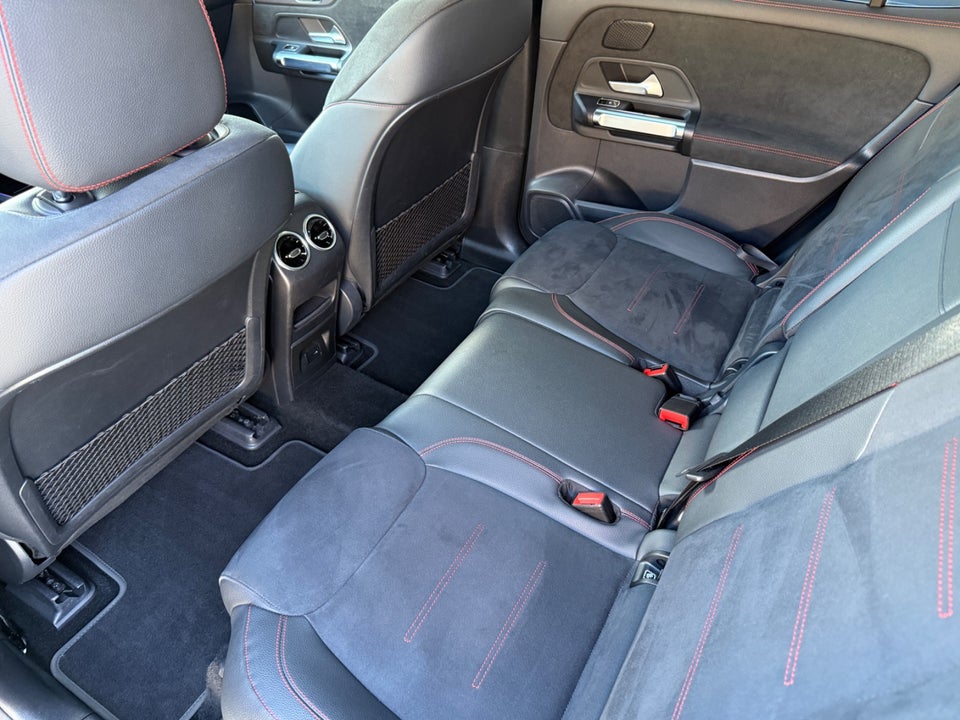 Mercedes EQB350 AMG Line 4Matic 7prs 5d