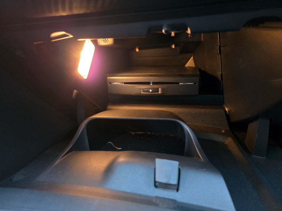 Peugeot 2008 1,2 VTi 82 Active 5d