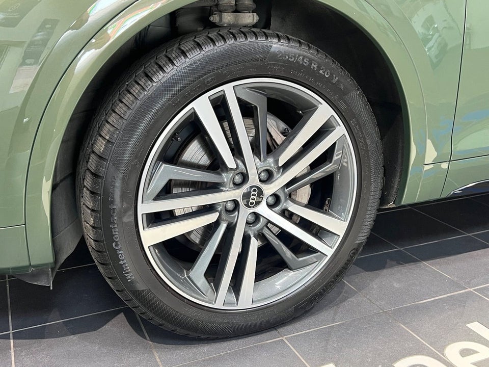Audi Q5 50 TFSi e S-line quattro S-tr. 5d