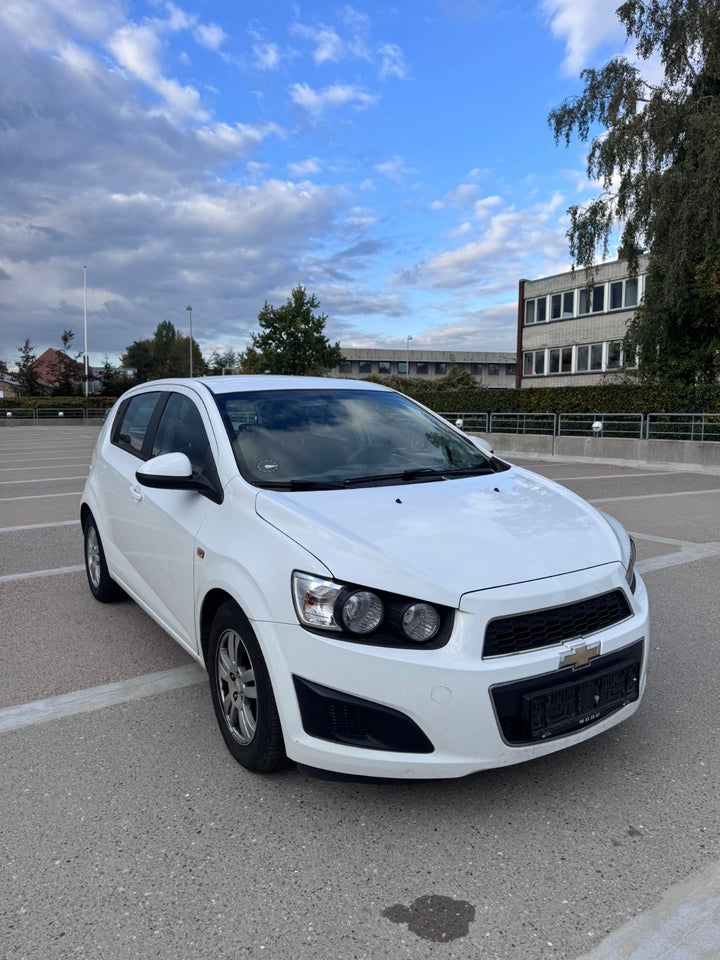 Chevrolet Aveo 1,2 LT ECO 5d