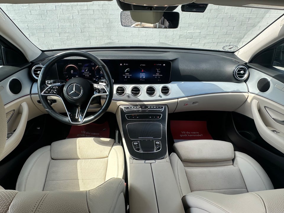 Mercedes E300 de 2,0 Avantgarde stc. aut. 5d