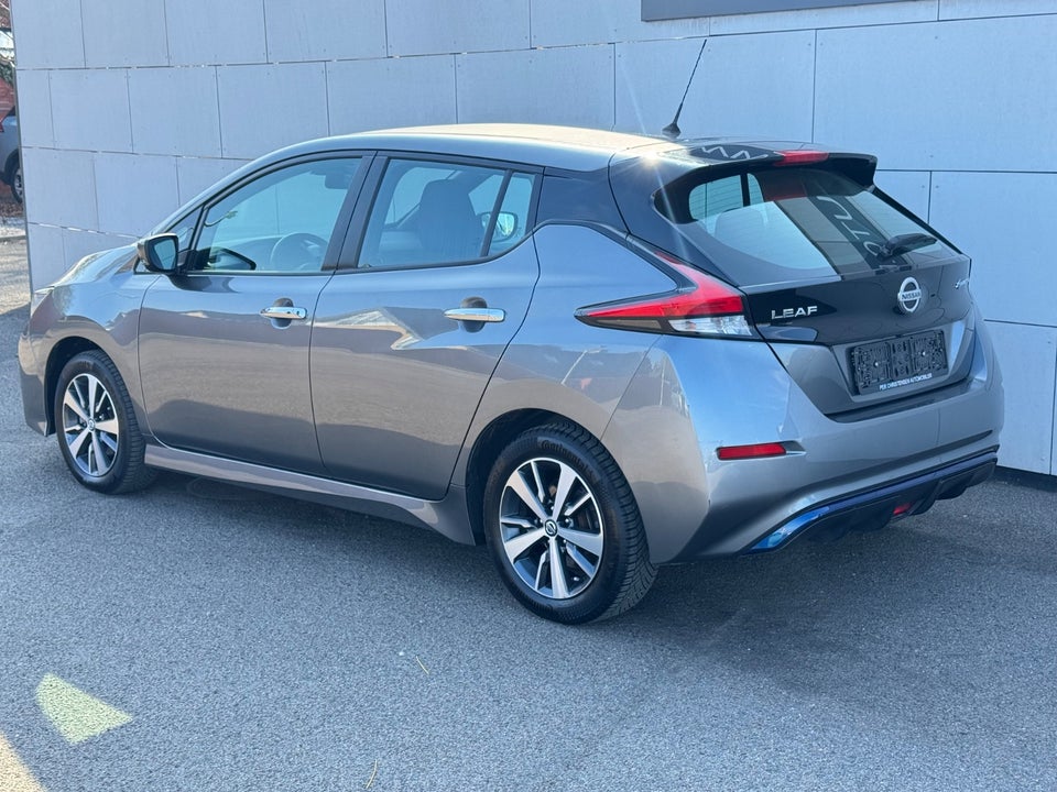 Nissan Leaf 40 Acenta 5d