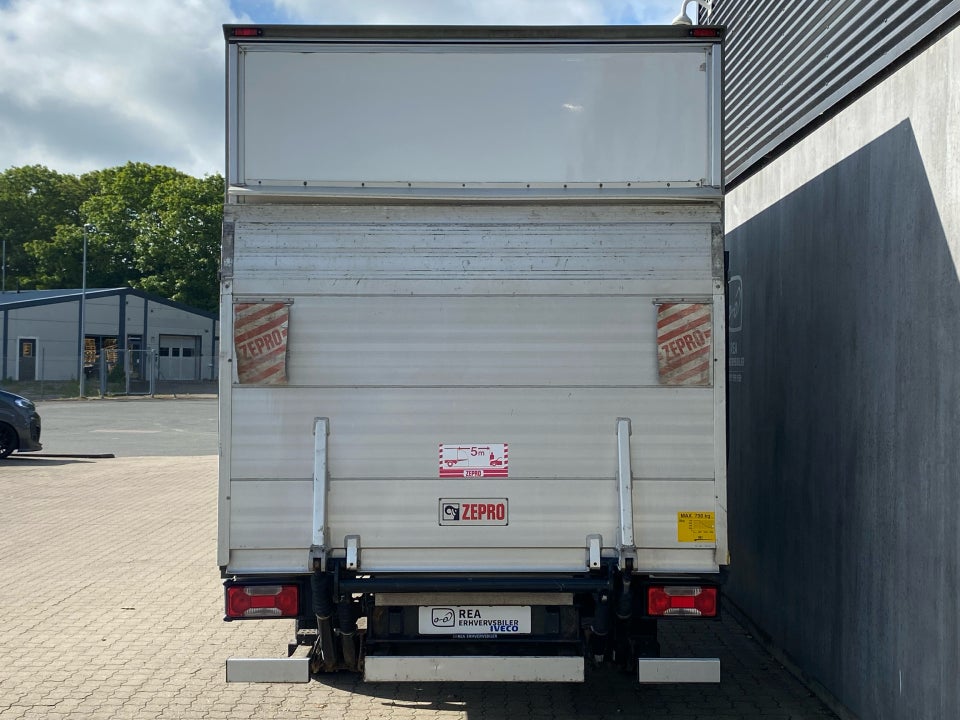 Iveco Daily 3,0 35S17 Alukasse m/lift 2d