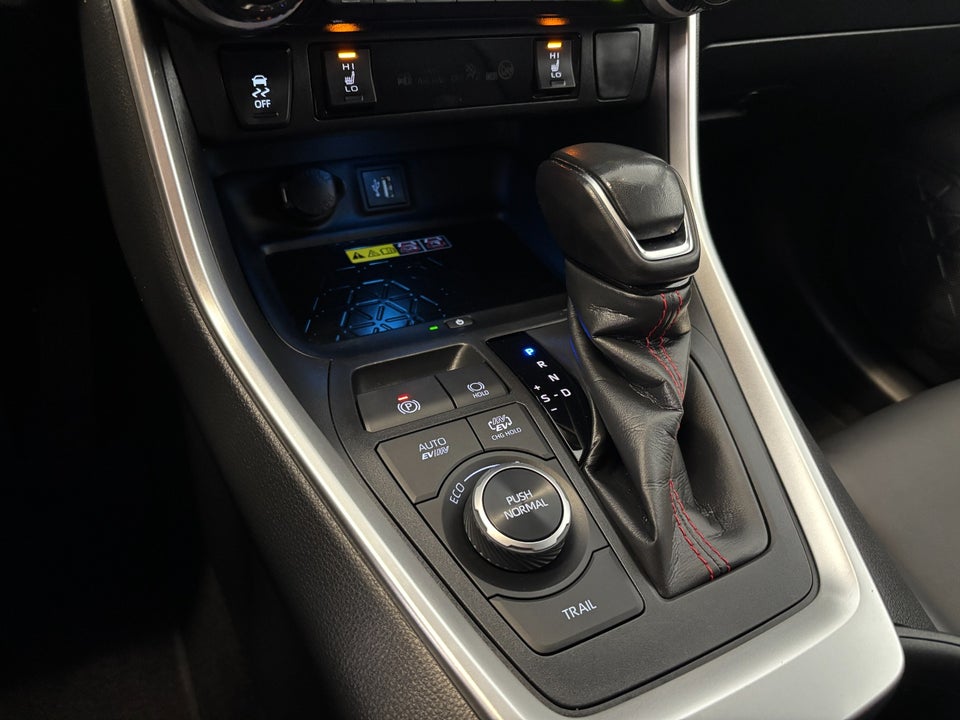 Toyota RAV4 2,5 Plug-in Hybrid Active Premium AWD-i 5d