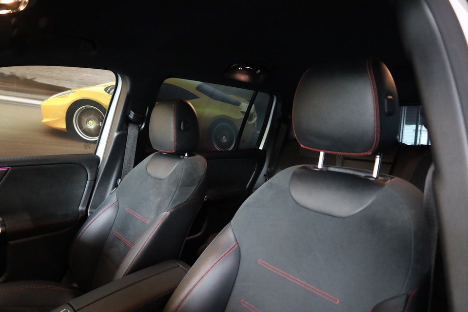 Mercedes EQB300 AMG Line 4Matic 5d